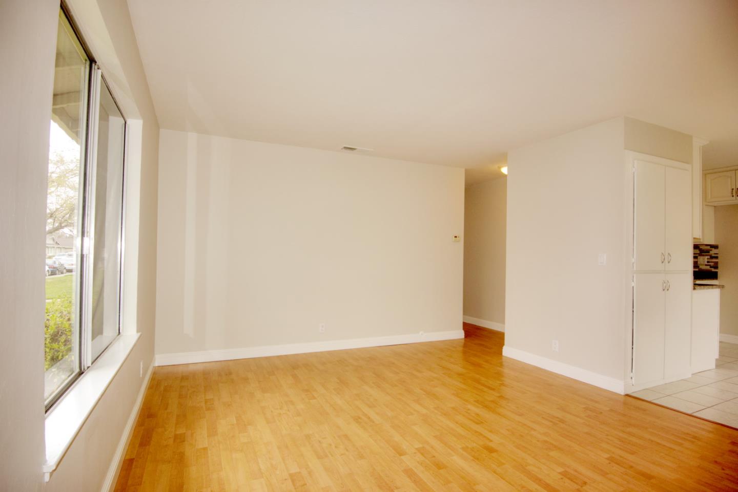 340 Rio Verde Place, Unit 1 Milpitas, CA 95035 - Photo 10 of 38 Gallery Image 10