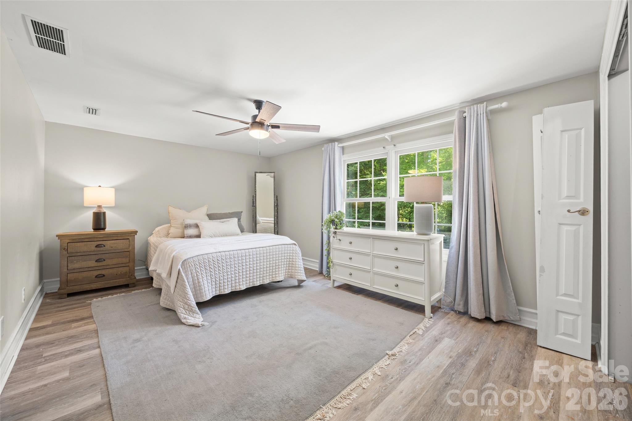 2 Pine Point Road Lake Wylie, SC 29710 - Photo 23 of 45