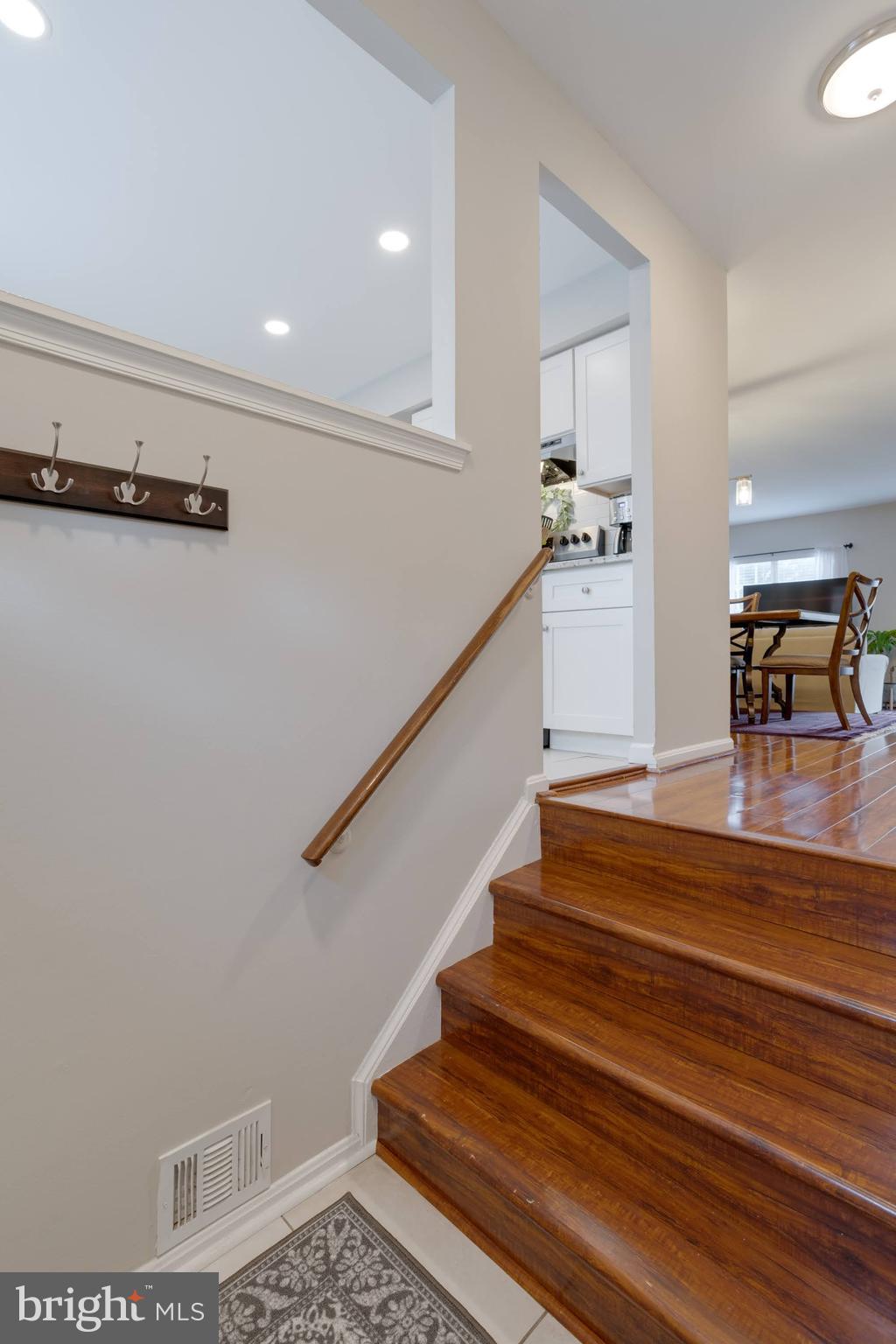 8816 Ridge Hollow Court Springfield, VA 22152 - Photo 21 of 37 Gallery Image 21