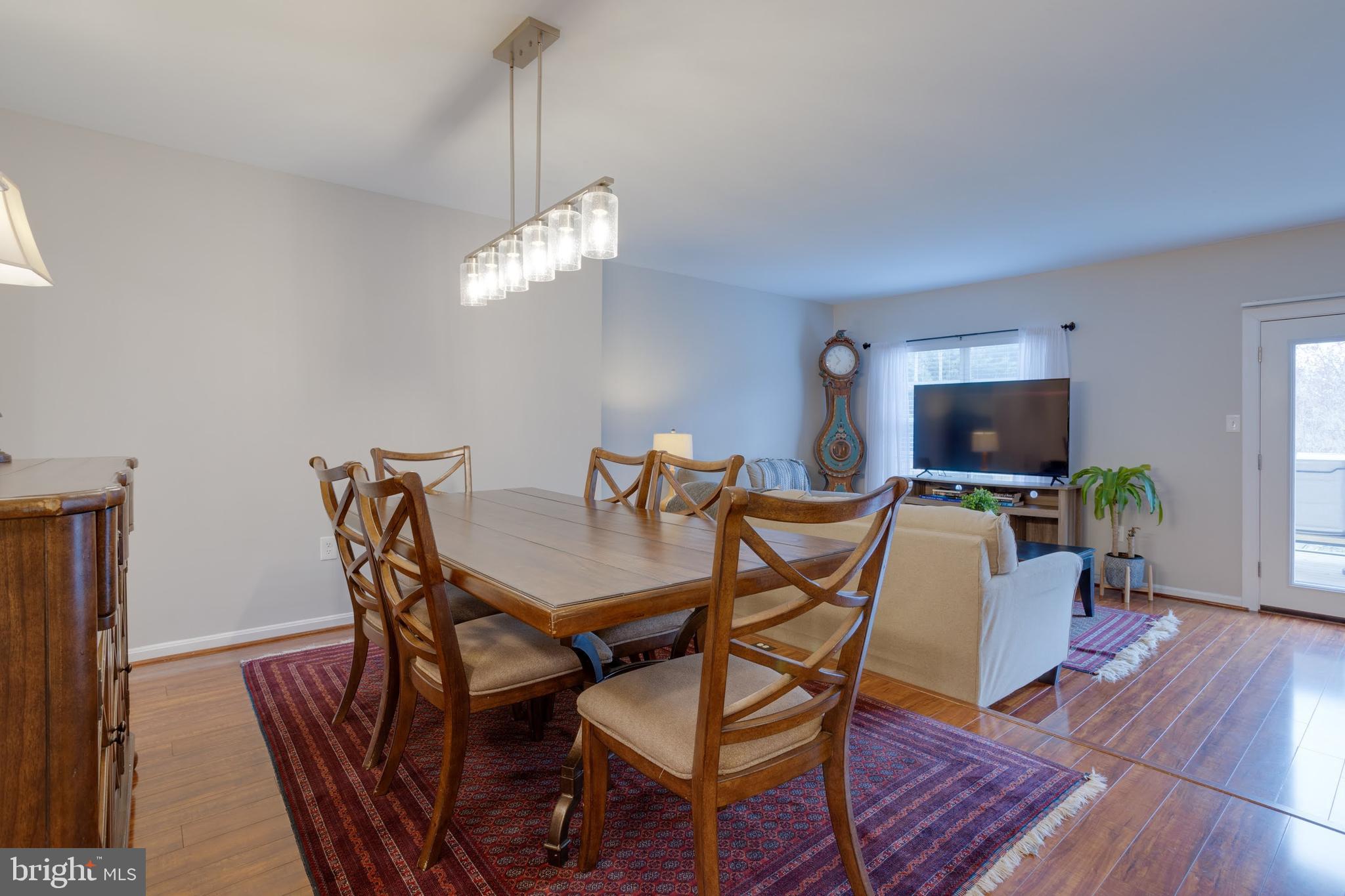 8816 Ridge Hollow Court Springfield, VA 22152 - Photo 10 of 37 Gallery Image 10