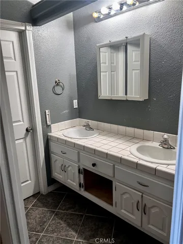 $799,000 | 10820 Hannon Road, Cherry Valley, CA 92223