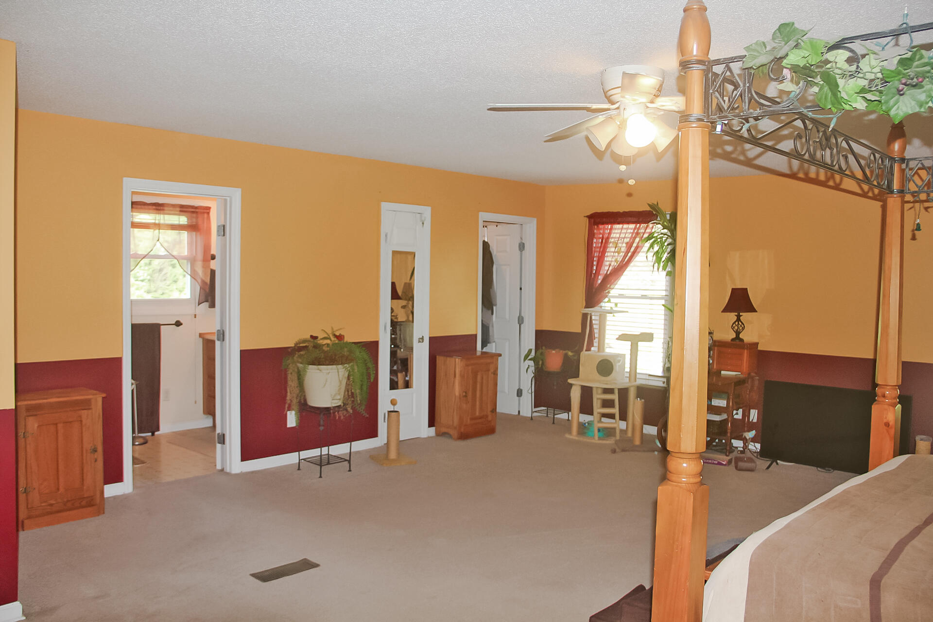 112 Henson Gap Road Soddy Daisy, TN 37379 - Photo 10 of 21 1753266514629475389_1753266514629475389_