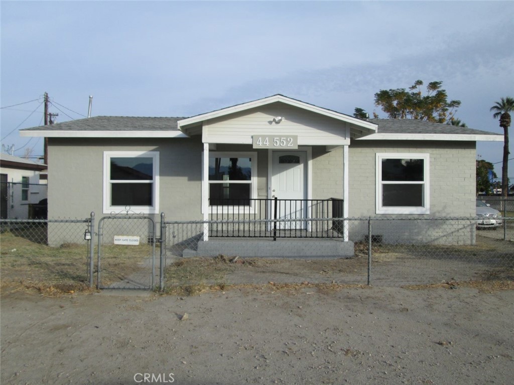 44552 Arabia Street Indio, CA 92201 - Photo 2 of 49 a view of a garage