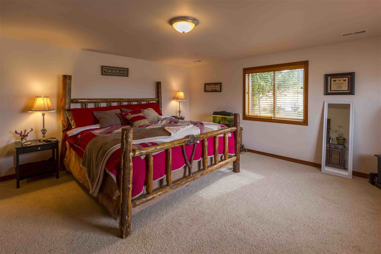 7921 West Woolard Road Deer Park, WA 99006 - Photo 14 of 20