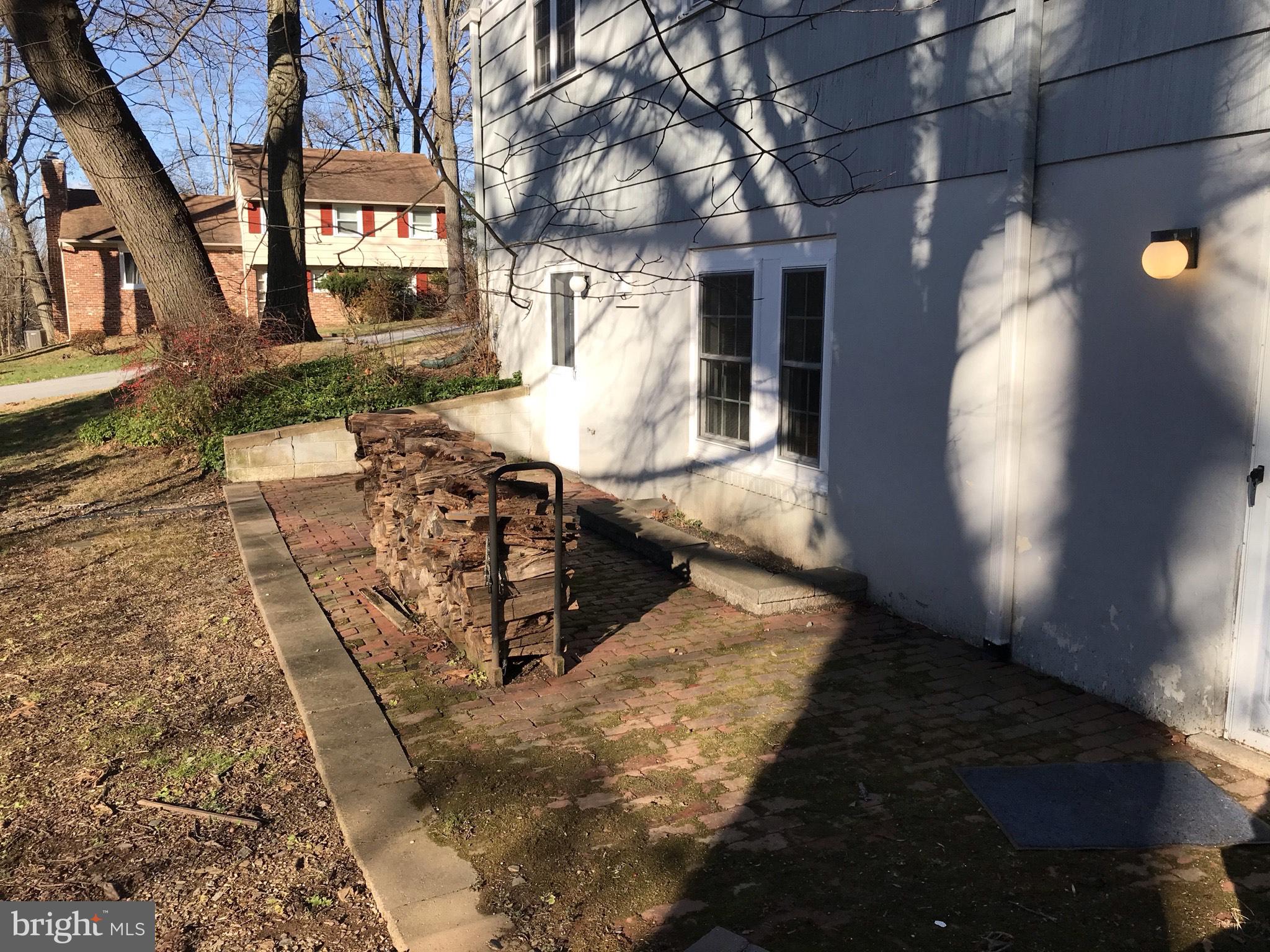 278 Orchard Road Paoli, PA 19301 - Photo 30 of 30 Side patio