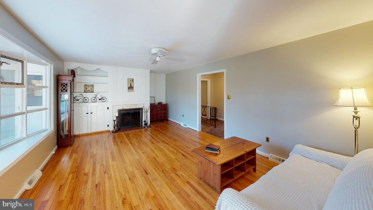 278 Orchard Road Paoli, PA 19301 - Photo 7 of 30 Living Room - Hardwood floors