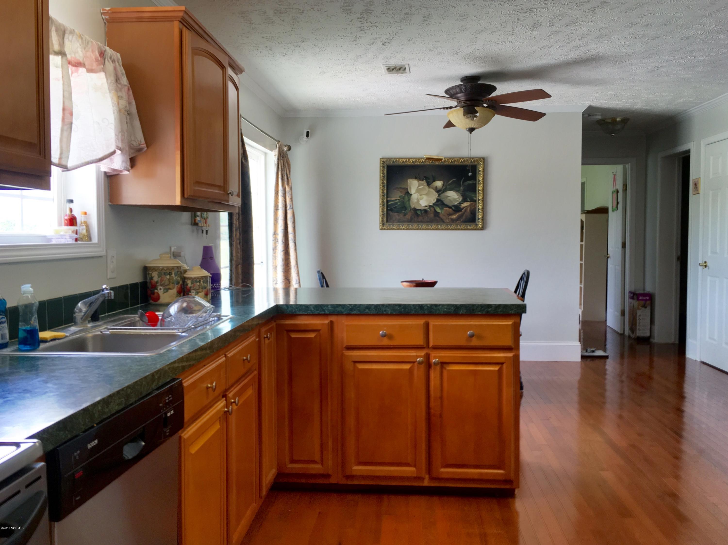 430 Singleton Road Washington, NC 27889 - Photo 17 of 48 20170711_172119308_iOS
