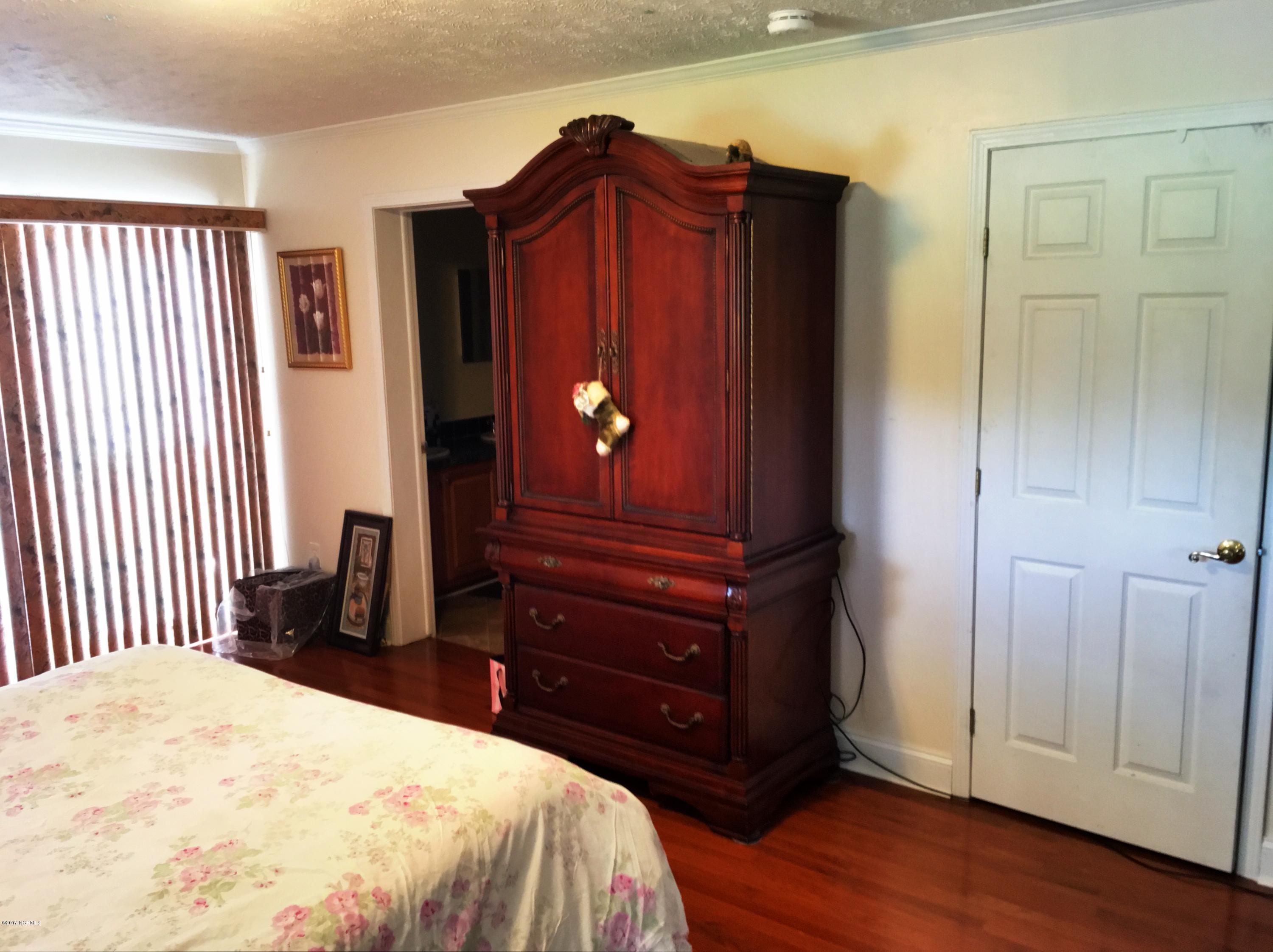 430 Singleton Road Washington, NC 27889 - Photo 22 of 48 20170711_172838394_iOS