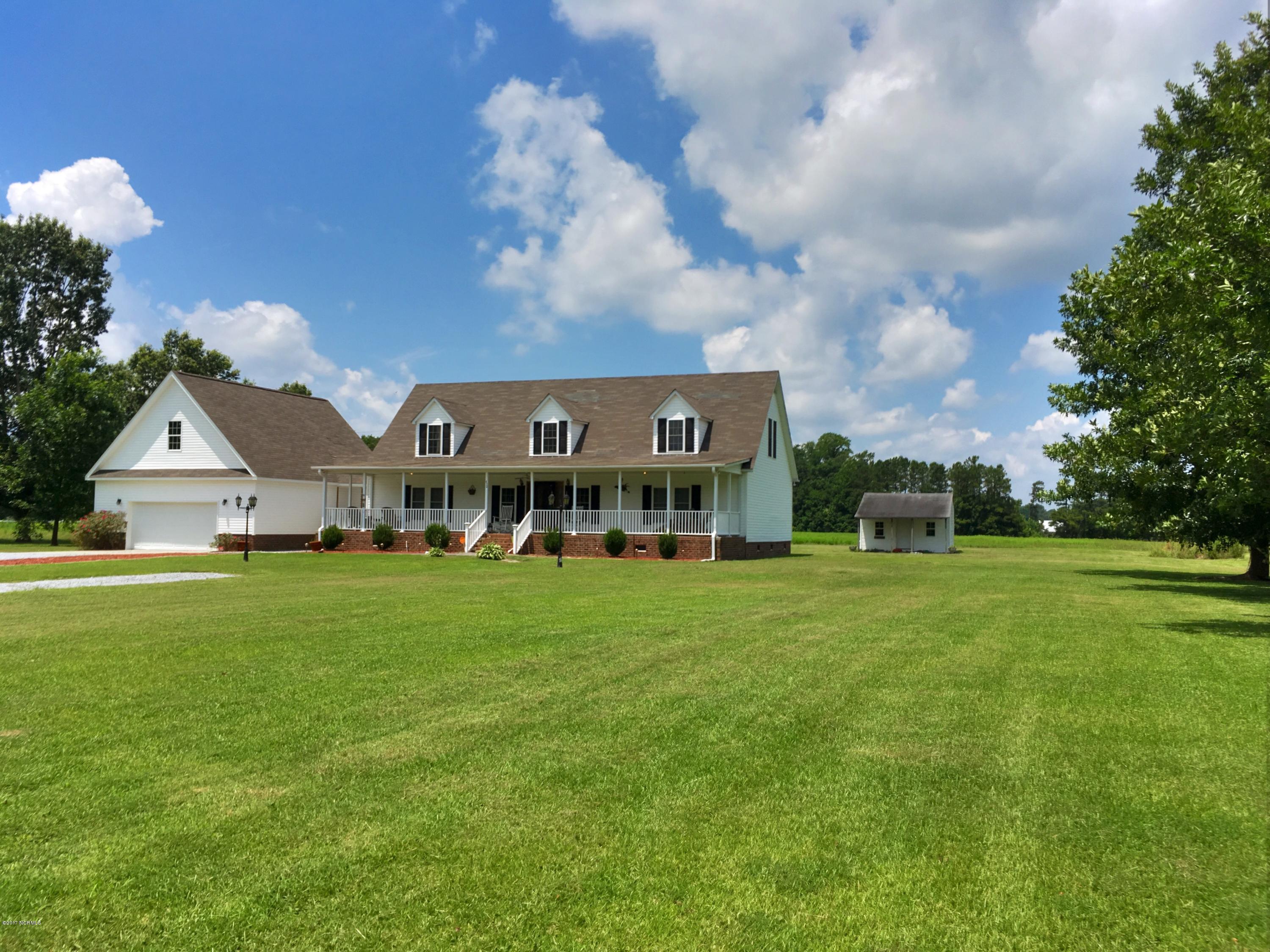 430 Singleton Road Washington, NC 27889 - Photo 3 of 48 20170711_165604687_iOS