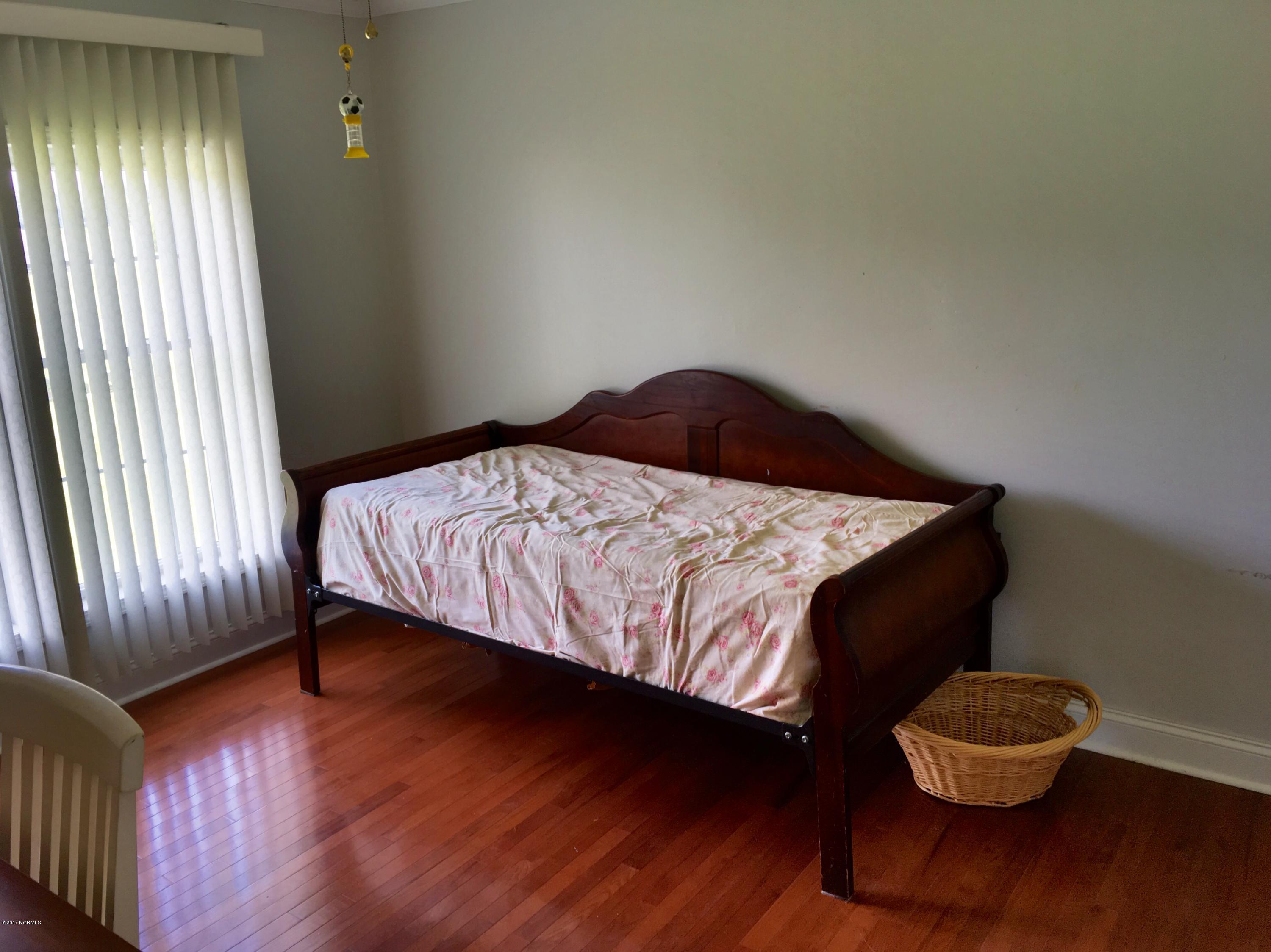 430 Singleton Road Washington, NC 27889 - Photo 31 of 48 20170711_171559997_iOS