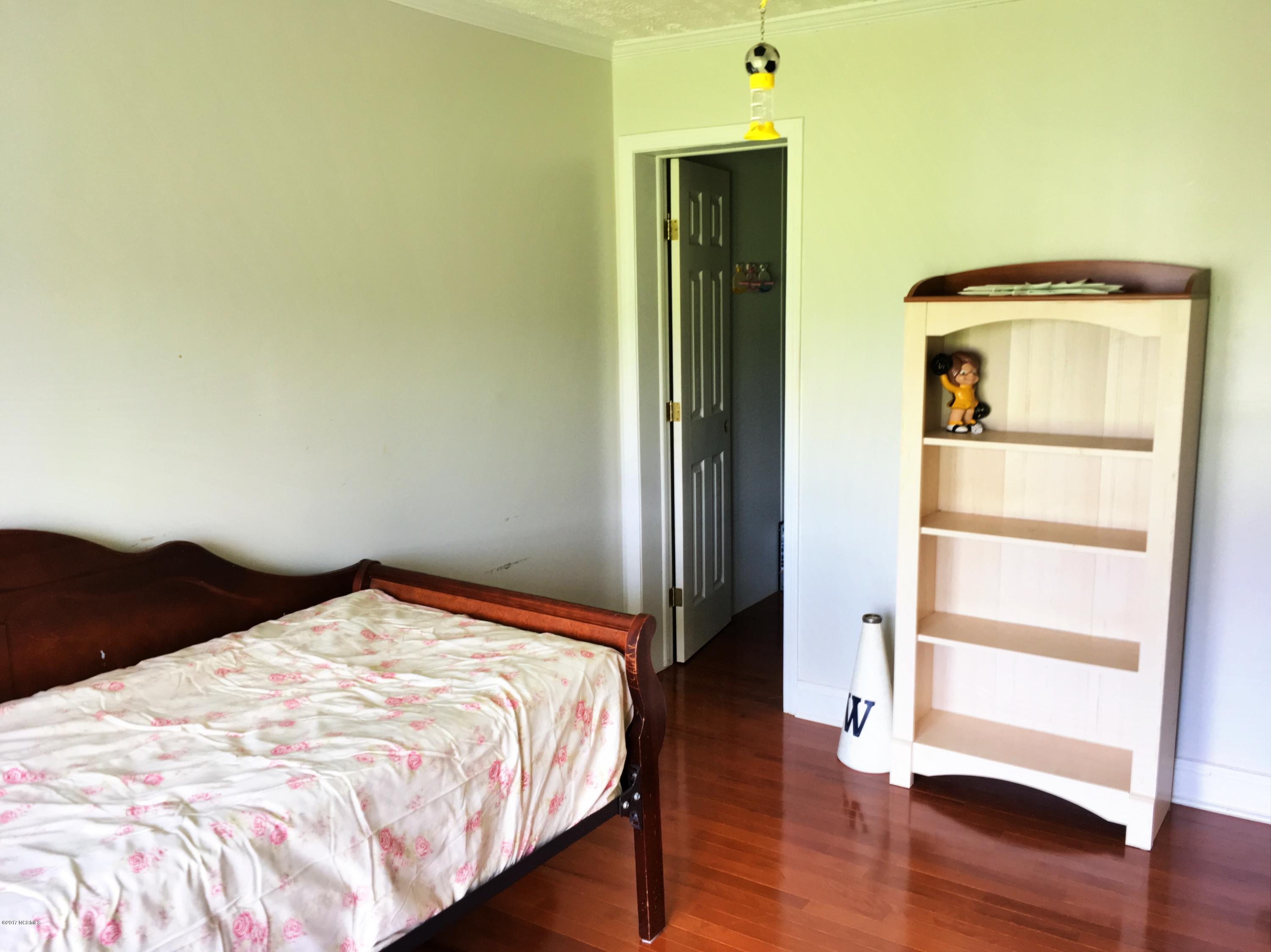 430 Singleton Road Washington, NC 27889 - Photo 32 of 48 20170711_171620659_iOS