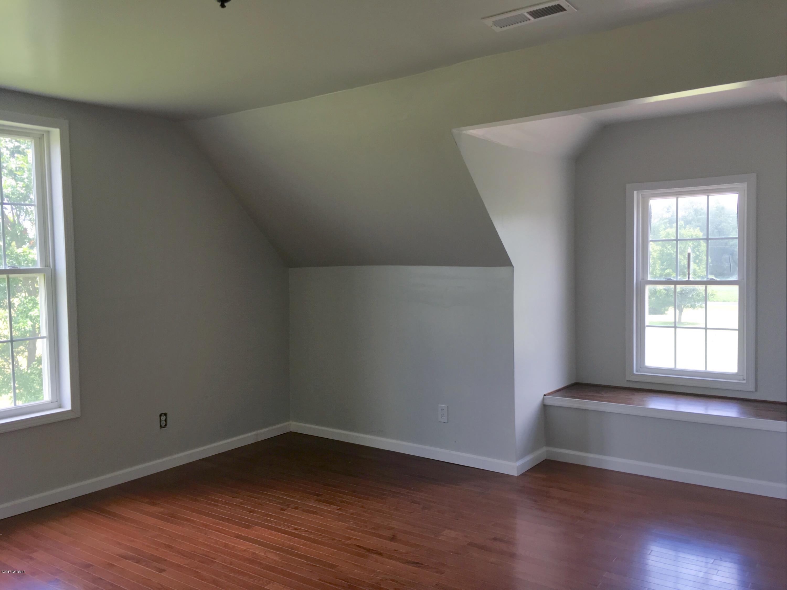 430 Singleton Road Washington, NC 27889 - Photo 35 of 48 20170711_173933055_iOS