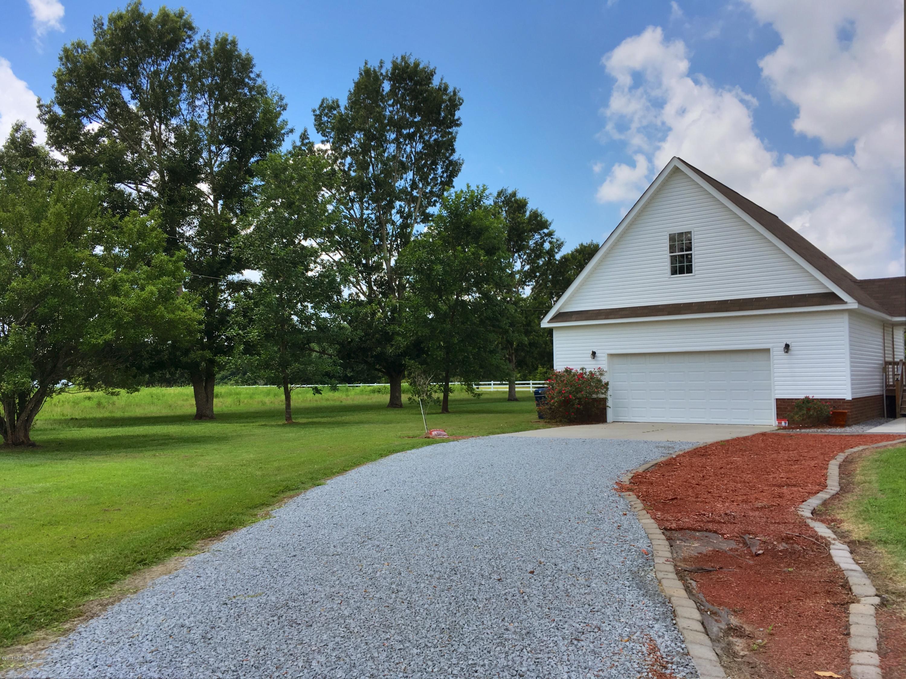 430 Singleton Road Washington, NC 27889 - Photo 41 of 48 20170711_165639717_iOS