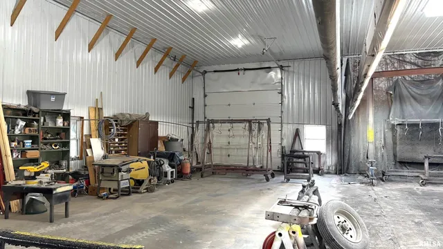 $422,000 | 1548 Koehn Road, Rockwood, IL 62280