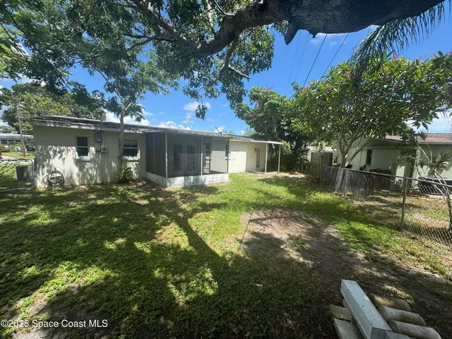 $1,650 | 1953 Harrison Avenue, Melbourne, FL 32935