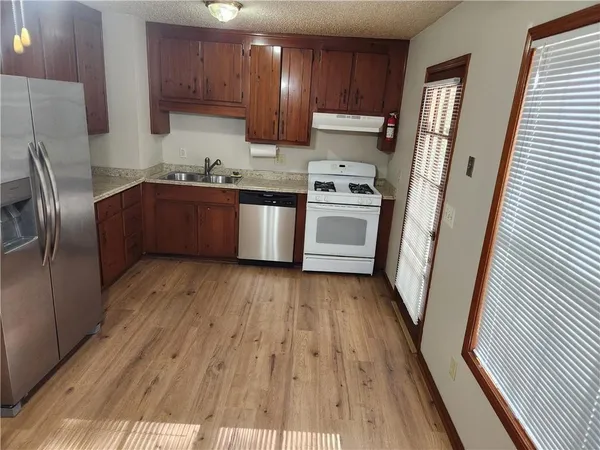 $1,800 | 3234 Valley View Street, Powder Springs, GA 30127