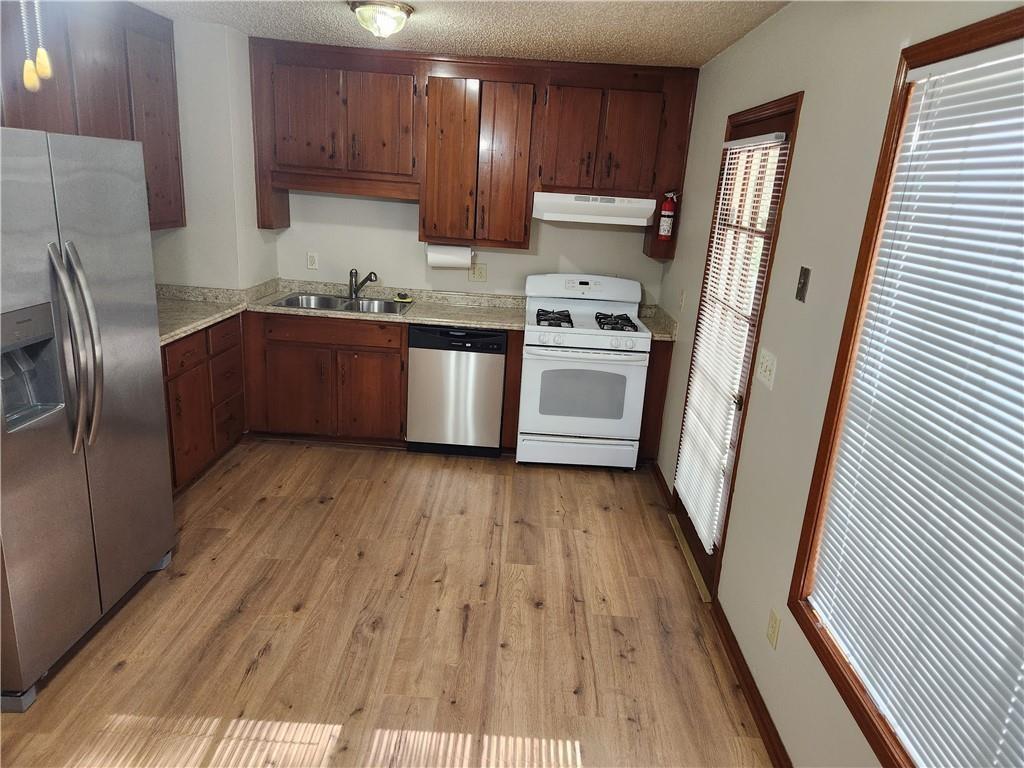 3234 Valley View Street Powder Springs, GA 30127 - Photo 3 of 10