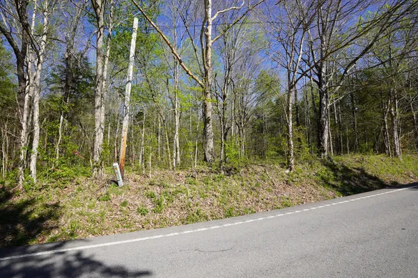 $159,900 | 4167 Hwy 49 Tennessee Ridge, Cumberland City, TN 37050