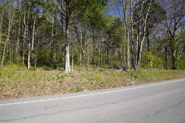 $159,900 | 4167 Hwy 49 Tennessee Ridge, Cumberland City, TN 37050