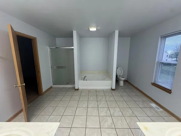 $2,700 | 655 Winston Drive, Bourbonnais, IL 60914