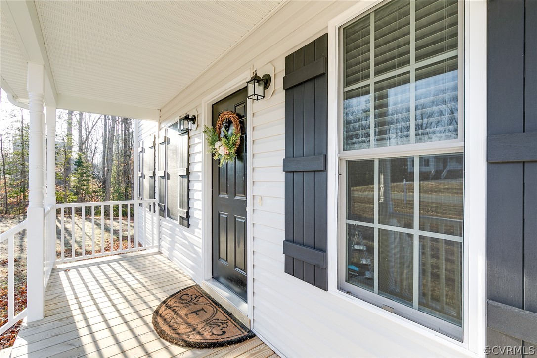 121 Pine Haven Road Aylett, VA 23009 - Photo 4 of 33 Gallery Image 4