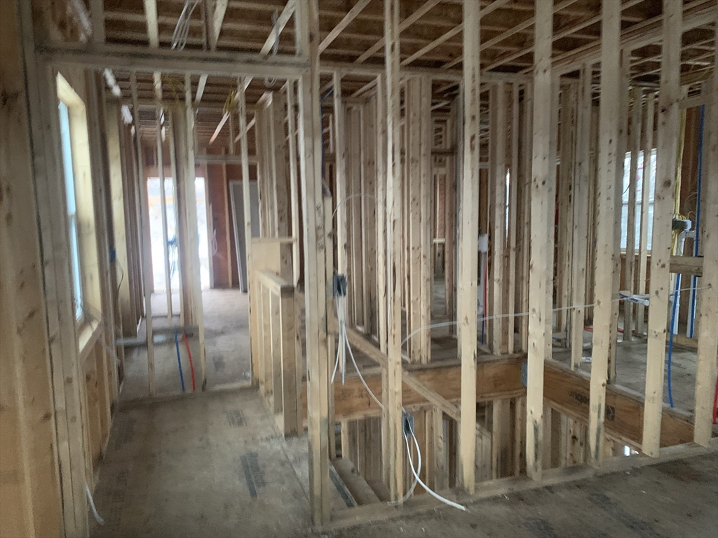 334 Main Street Reading, MA 01867 - Photo 7 of 13 Gallery Image 7