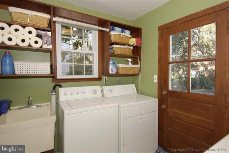 305 Penwood Road Silver Spring, MD 20901 - Photo 12 of 30 Laundry Area 1
