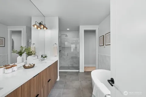 $1,750,000 | 19557 15th Avenue Northwest, Shoreline, WA 98177