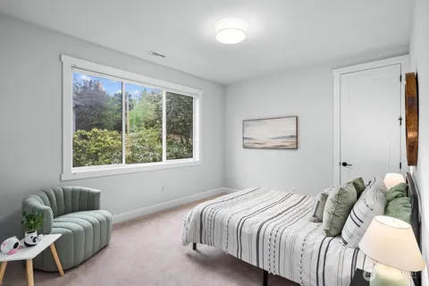 $1,750,000 | 19557 15th Avenue Northwest, Shoreline, WA 98177