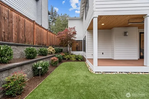 $1,750,000 | 19557 15th Avenue Northwest, Shoreline, WA 98177