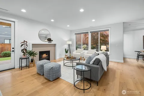 $1,750,000 | 19557 15th Avenue Northwest, Shoreline, WA 98177