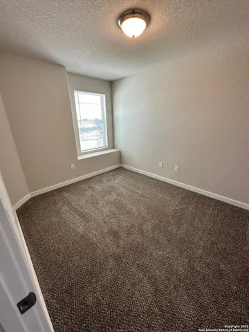 $1,500 | 8303 V. Pisa, Unit 102, San Antonio, TX 78227