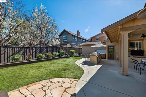$2,099,000 | 5564 Stockton Loop, Livermore, CA 94550