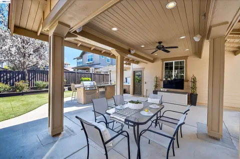 $2,099,000 | 5564 Stockton Loop, Livermore, CA 94550