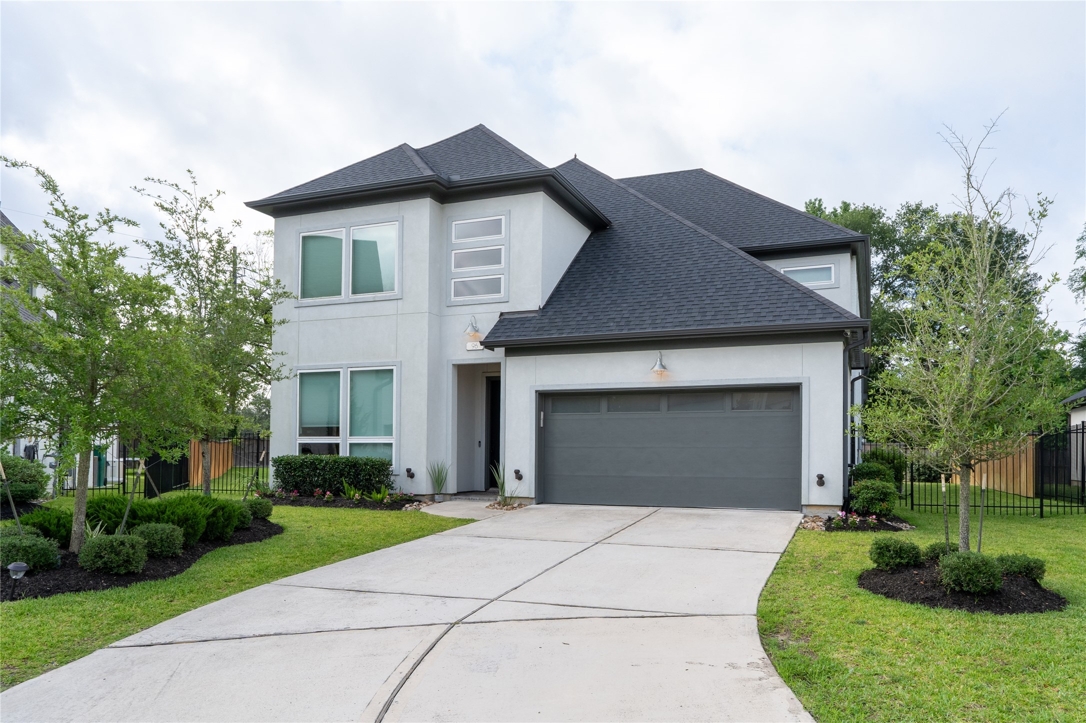 96 Madrone Terrace Place Tomball, TX 77375 - Photo 1 of 48