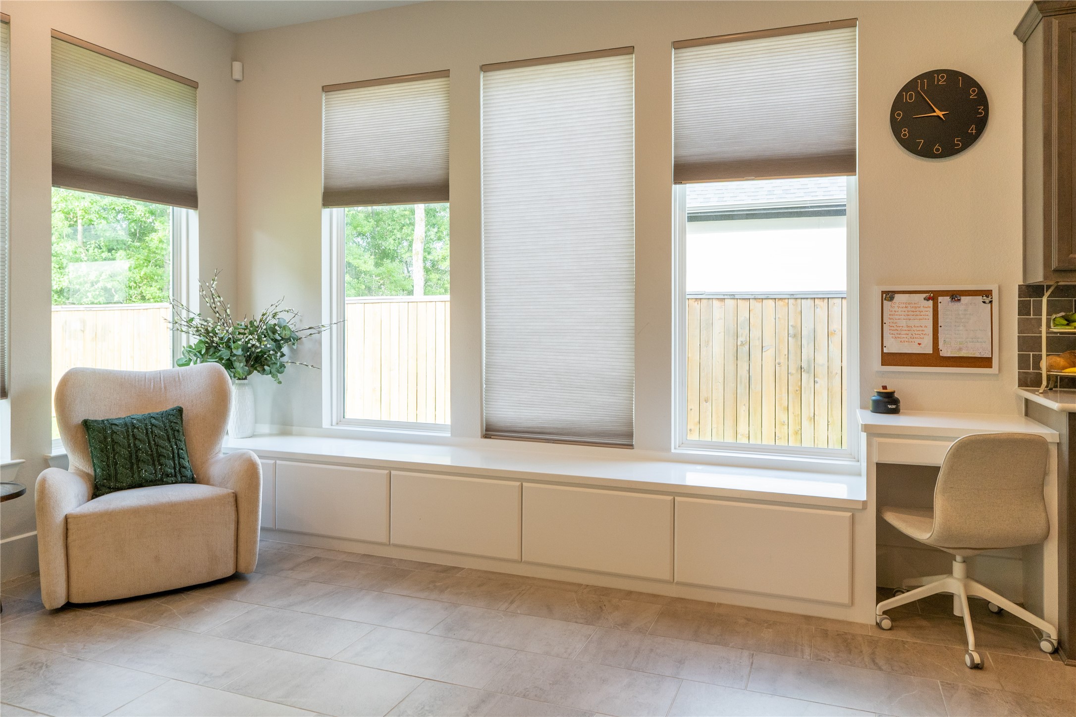 96 Madrone Terrace Place Tomball, TX 77375 - Photo 16 of 48