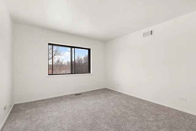 $199,900 | 2301 183rd Street, Unit 401, Homewood, IL 60430