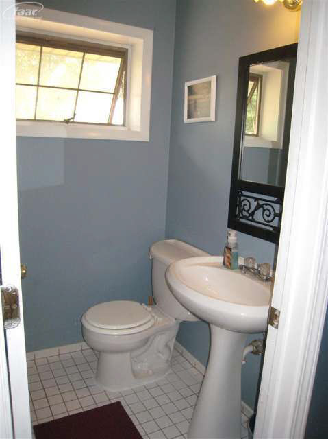 8321 Burpee Road Grand Blanc, MI 48439 - Photo 16 of 39 20365890-15.JPG