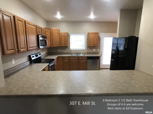 $599,000 | 305 East Mill Street, Carbondale, IL 62901