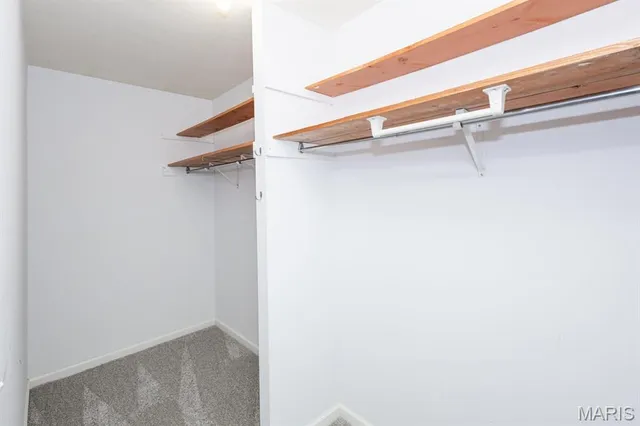 $210,000 | 1121 Matador Drive, Chesterfield, MO 63141