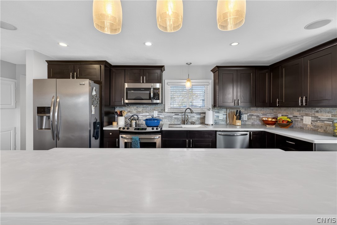 1214 Cold Springs Road Salina, NY 13088 - Photo 20 of 42