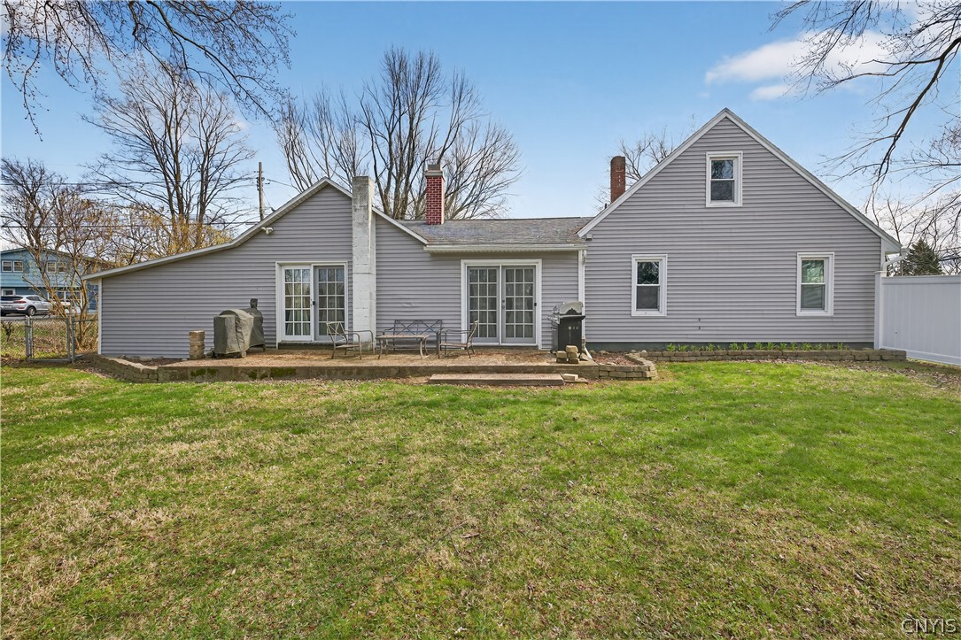 1214 Cold Springs Road Salina, NY 13088 - Photo 38 of 42