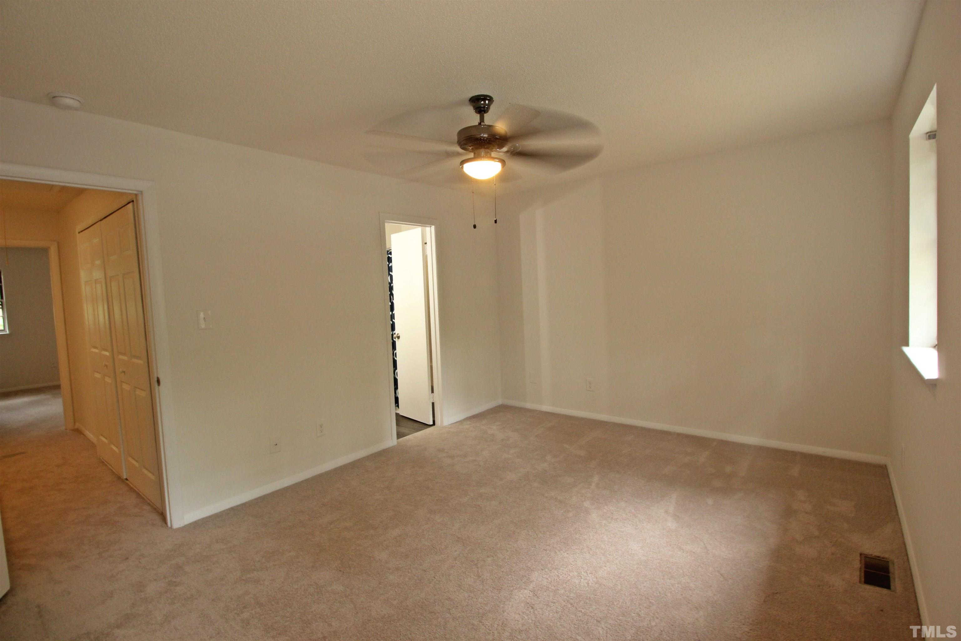 1204 Falls Church Road, Unit B Raleigh, NC 27609 - Photo 17 of 23