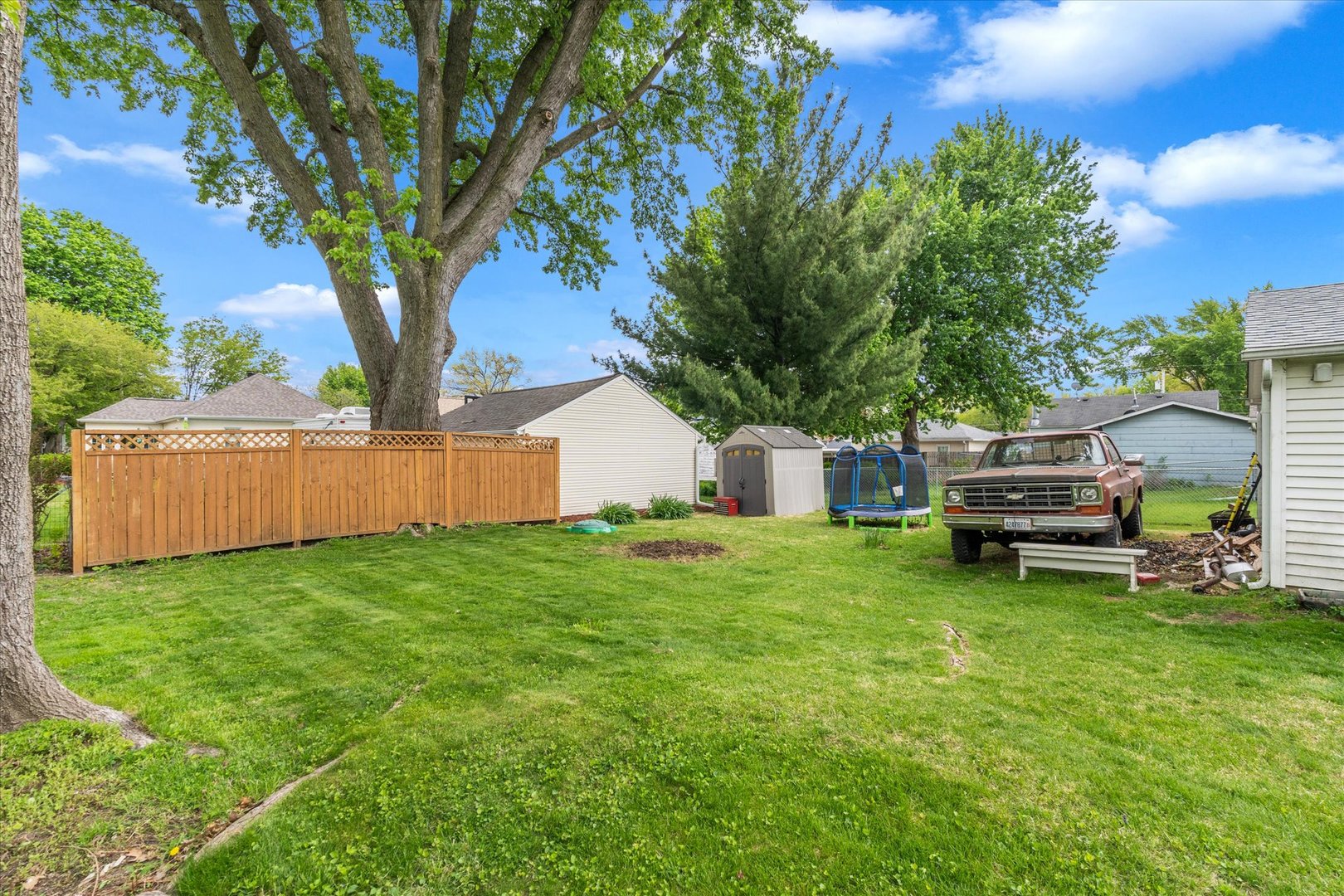 2423 29th Street Rock Island, IL 61201 - Photo 6 of 37