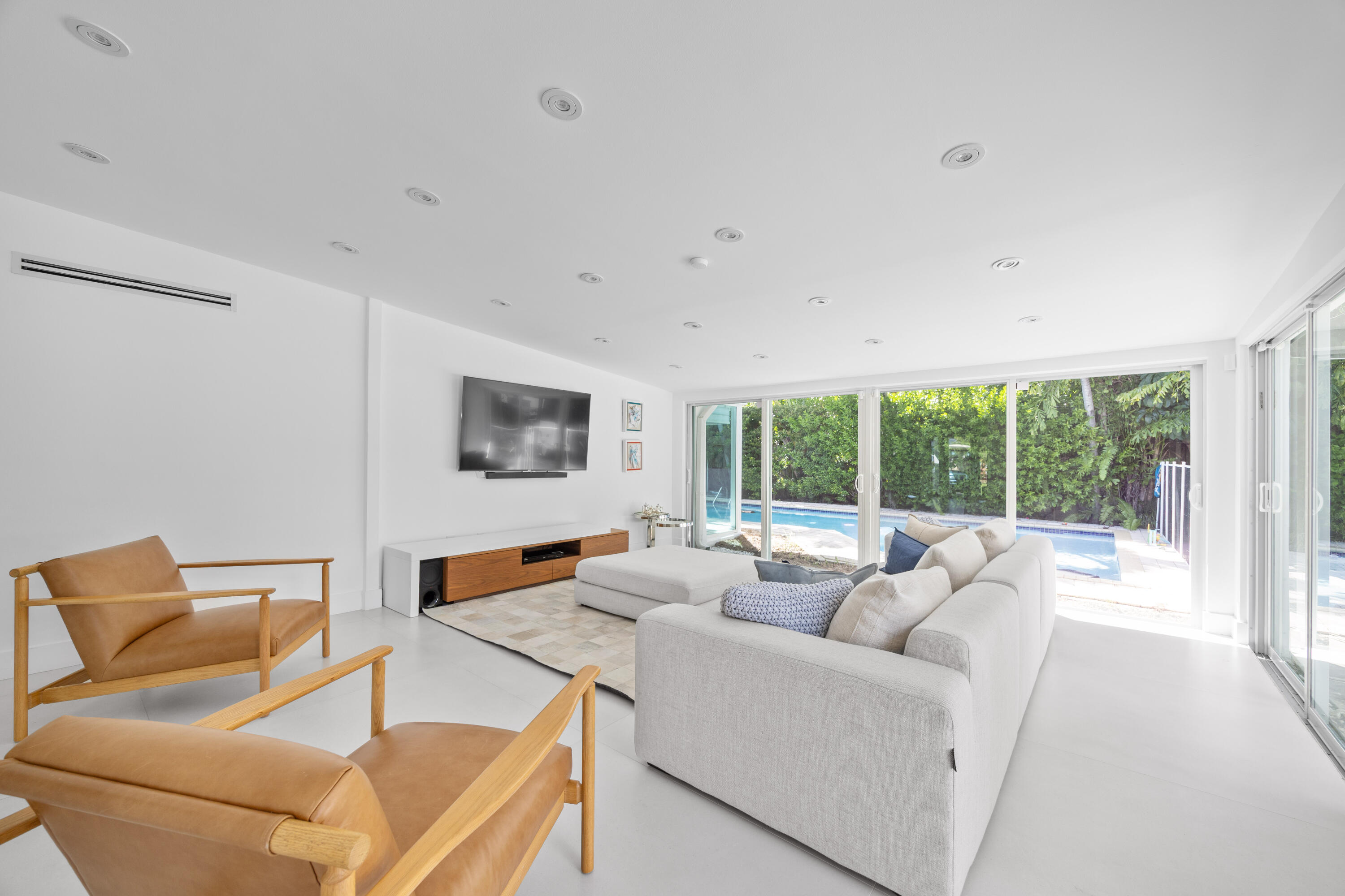 630 Allendale Road Key Biscayne, FL 33149 - Photo 15 of 41 0025