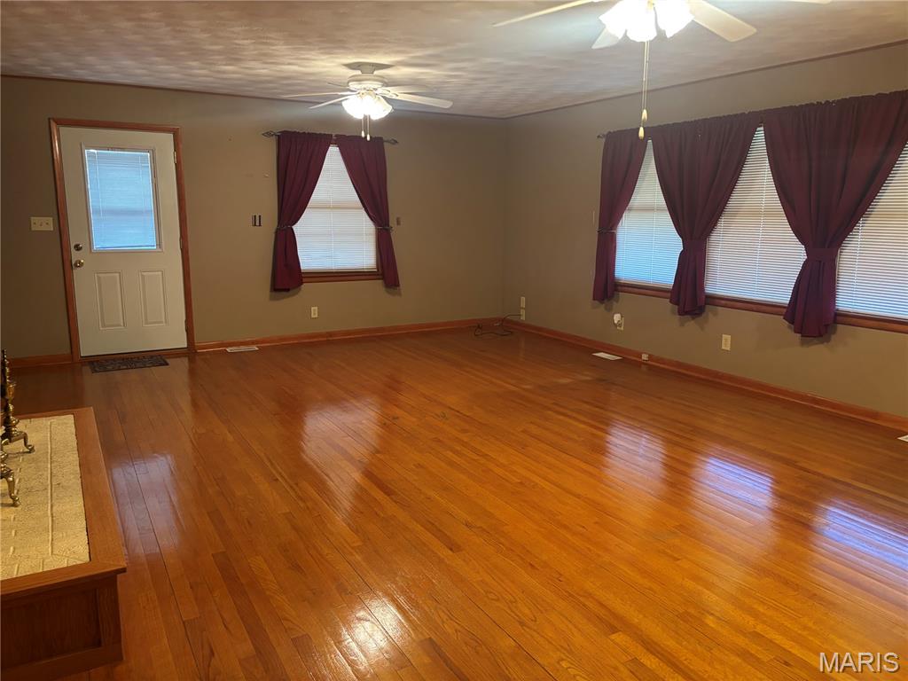 702 Walnut Street Fredericktown, MO 63645 - Photo 13 of 59