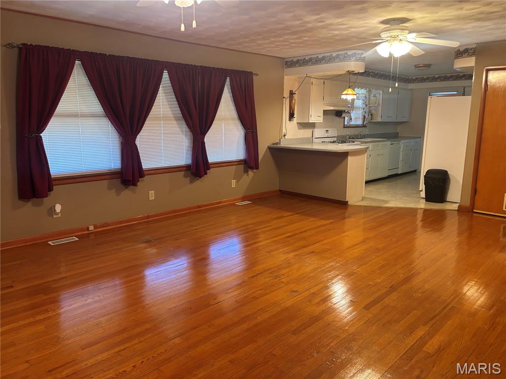 702 Walnut Street Fredericktown, MO 63645 - Photo 17 of 59