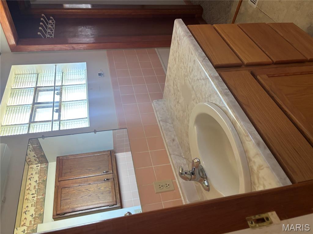 702 Walnut Street Fredericktown, MO 63645 - Photo 20 of 59