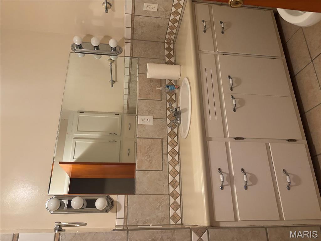 702 Walnut Street Fredericktown, MO 63645 - Photo 29 of 59