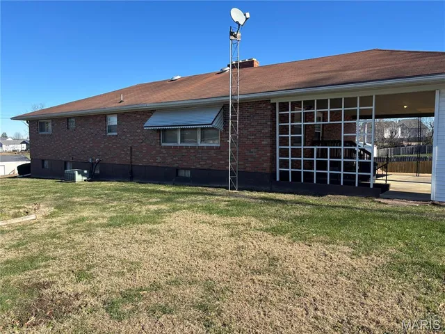 $199,999 | 702 Walnut Street, Fredericktown, MO 63645